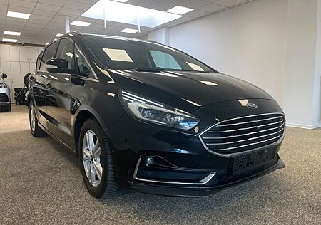 Ford S-Max Titanium /KEYLESS/ 7 SITZ/ KAMERA