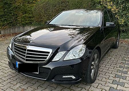 Mercedes-Benz E 220 CDI BlueEFFICIENCY AVANTGARDE Euro 5