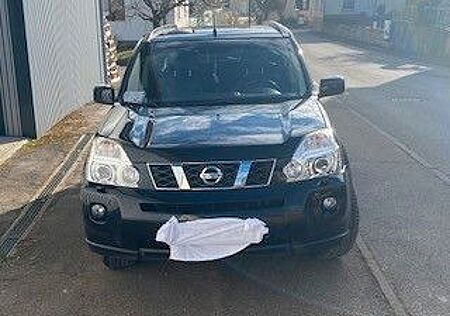 Nissan X-Trail 4x4 138800 km sehr gepflegt