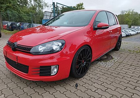 VW Golf Volkswagen 2.0 TSI GTI 211 PS, Sportlich