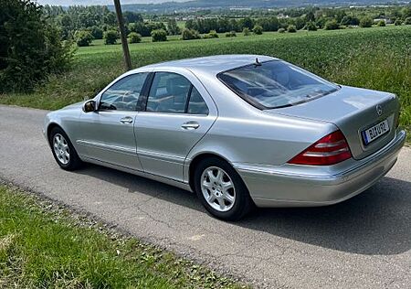 Mercedes-Benz S 430 -