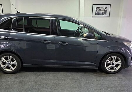 Ford Grand C-Max Titanium 7 Sitze AHK PDC