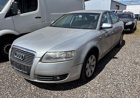 Audi A6 Lim. 2.4