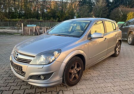 Opel Astra 1.8 OPC Line Automatik Sport