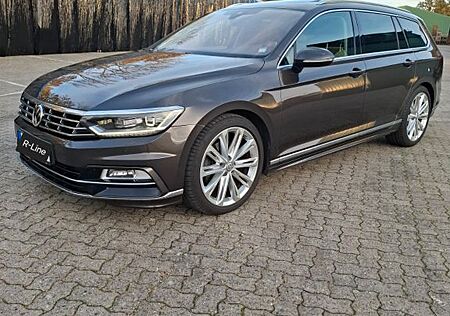 VW Passat Volkswagen 2.0 TDI DSG Highline, R-Line, StHz
