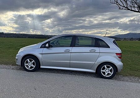 Mercedes-Benz B 170 BlueEFFICIENCY -