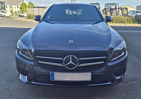 Mercedes-Benz C 220 d 4MATIC Autom. -