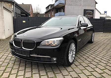 BMW 740Li -