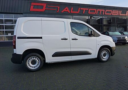 Toyota Pro Ace Proace City 1.5 D-4D L1 /Navi 15 Jahre Garantie