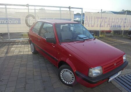 Nissan Micra NUR zum Asschlachten Papiere können nicht