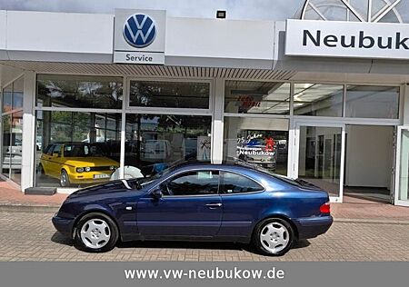 Mercedes-Benz CLK 200 ELEGANCE/KAMERA/TEMPMATIC/REGENSENSOR/