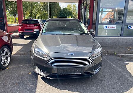 Ford Focus Turnier Titanium