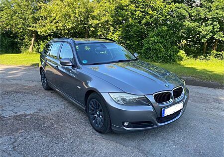 BMW 318d Touring -