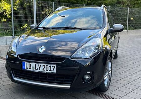 Renault Clio Grandtour Night & Day TCE 100 Eco2 Nigh...