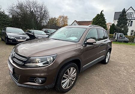 VW Tiguan Volkswagen 4Motion*Life*Navi*1. Hd*Pano*Scheckheft