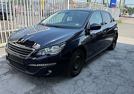 Peugeot 308 Style 1.6 HDI /Panorama/PDC/