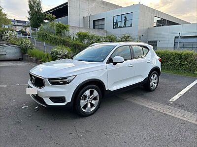 Volvo XC40 D3 Momentum m. Garantie+Unfallfrei