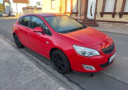 Opel Astra 1.4 Turbo Selection 103kW Selection