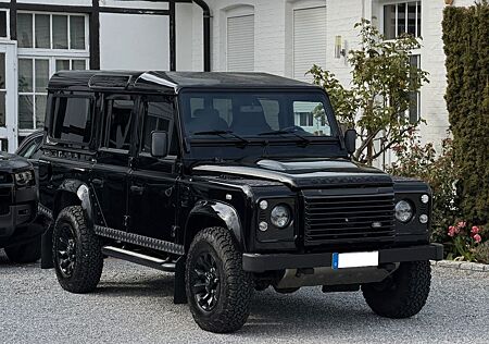 Land Rover Defender 110 SE Station Wagon*Neuer Motor*Leder*