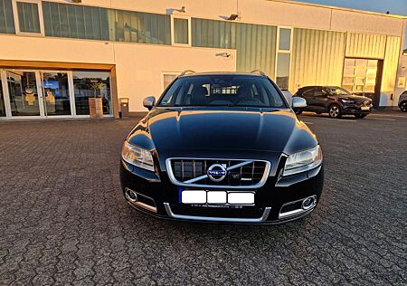 Volvo V70 gebraucht kaufen Volvo V70 T6 AWD Geartronic R Design R Design