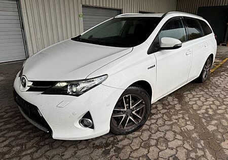Toyota Auris 1.8 100PS Touring Sports Hybrid 79344