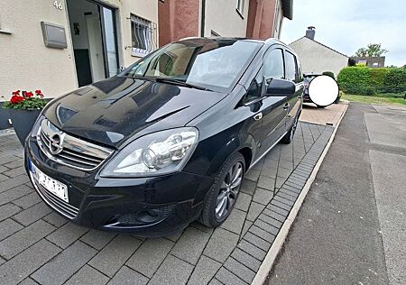 Opel Zafira 1.7 CDTI ecoFLEX 81kW Family Plus Fam...