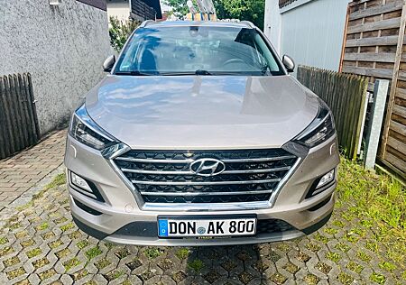 Hyundai Tucson 2.0 CRDi Auto Premium 4WD Premium
