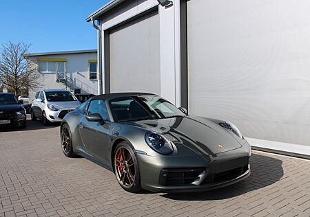 Porsche 992 911 Targa 4 GTS * APPROVED*
