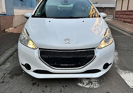 Peugeot 208 1.2 Active PureTech 82 Active