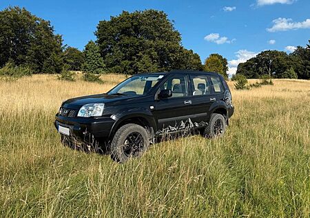 Nissan X-Trail 4x4 Offroad-Umbau, Höherlegung, TÜV Neu