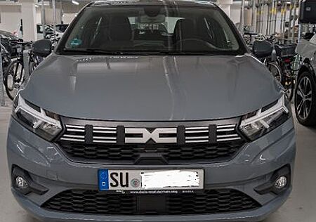 Dacia Sandero Expression LPG mit Full Service Paket