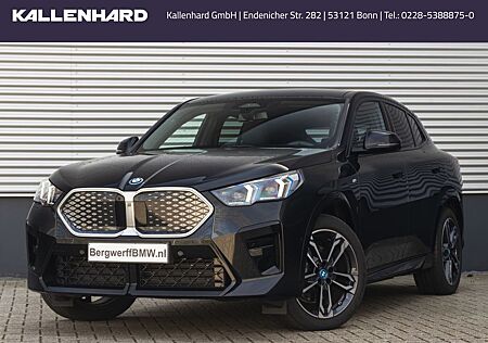 BMW iX2 30 xDrive M-Sport-Pano-Driving Ass-H&K-Memor
