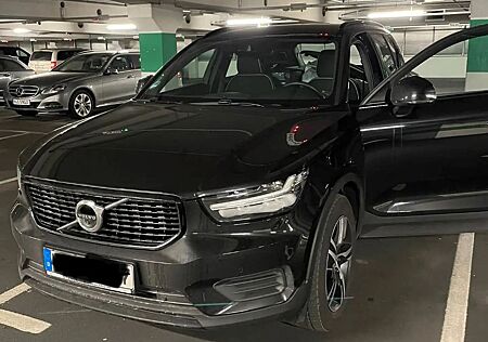 Volvo XC 40 XC40 D4 AWD R Design Geartronic R Design