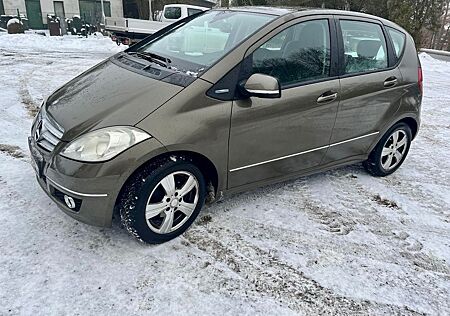 Mercedes-Benz A 160 AVANTGARDE BlueEFFICIENCY
