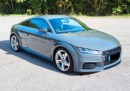 Audi TT Coupe 2.0 TFSI Quattro