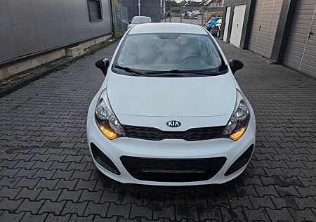 Kia Rio 1.2 Attract Attract
