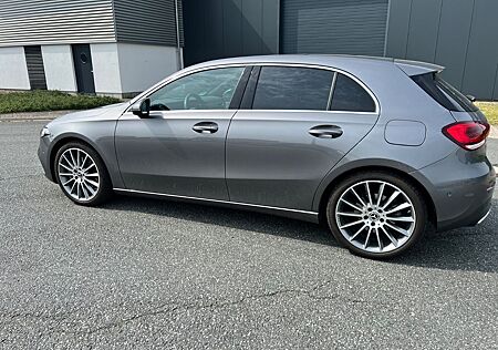 Mercedes-Benz A 250 4MATIC DCT -