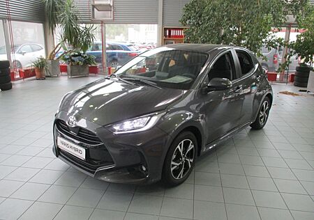 Toyota Yaris Hybrid Teamplayer