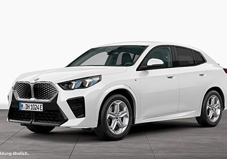 BMW iX2 xDrive30 M Sport AHK Driv.Assist.Prof LED