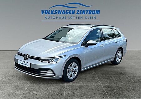 VW Golf Volkswagen VIII Variant 1.5 eTSI DSG Life,NAVI,AHZ,SHZ