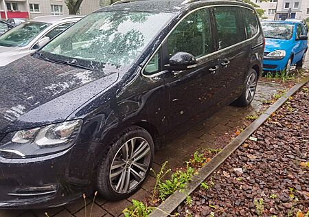 VW Sharan Volkswagen 2.0 TDI Automatik Highline AHK St. HZG