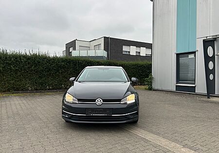 VW Golf Volkswagen Vll 2.0 TDI Navi