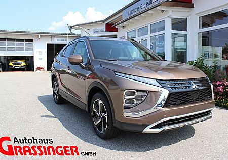 Mitsubishi Eclipse Cross PLUG-IN HYBRID 4WD Plus