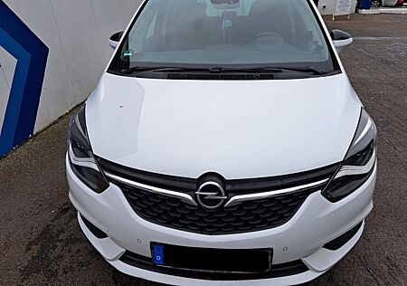 Opel Zafira Tourer