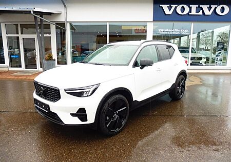 Volvo XC 40 B4 Plus Black Edition 2WD