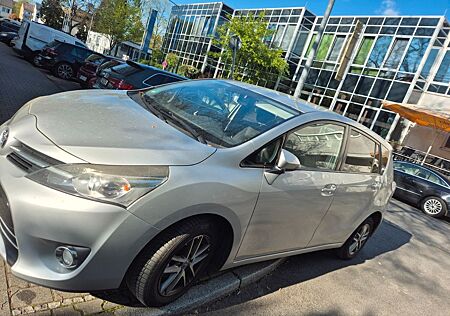 Toyota Verso 1.8l 7-Sitzer Comfort
