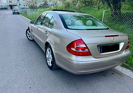 Mercedes-Benz E 320 ELEGANCE Elegance