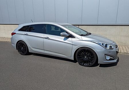 Hyundai i40 cw 1.7 CRDi Style 100kW Automatik Style