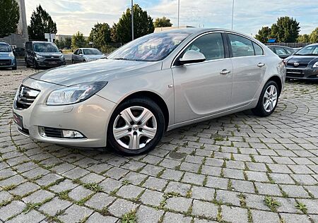 Opel Insignia A Lim. Cosmo 2,0 Turbo*Euro5*Navi*Xenon