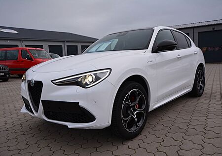 Alfa Romeo Stelvio Veloce 2.0 Turbo 16V 280PS Panoramadach